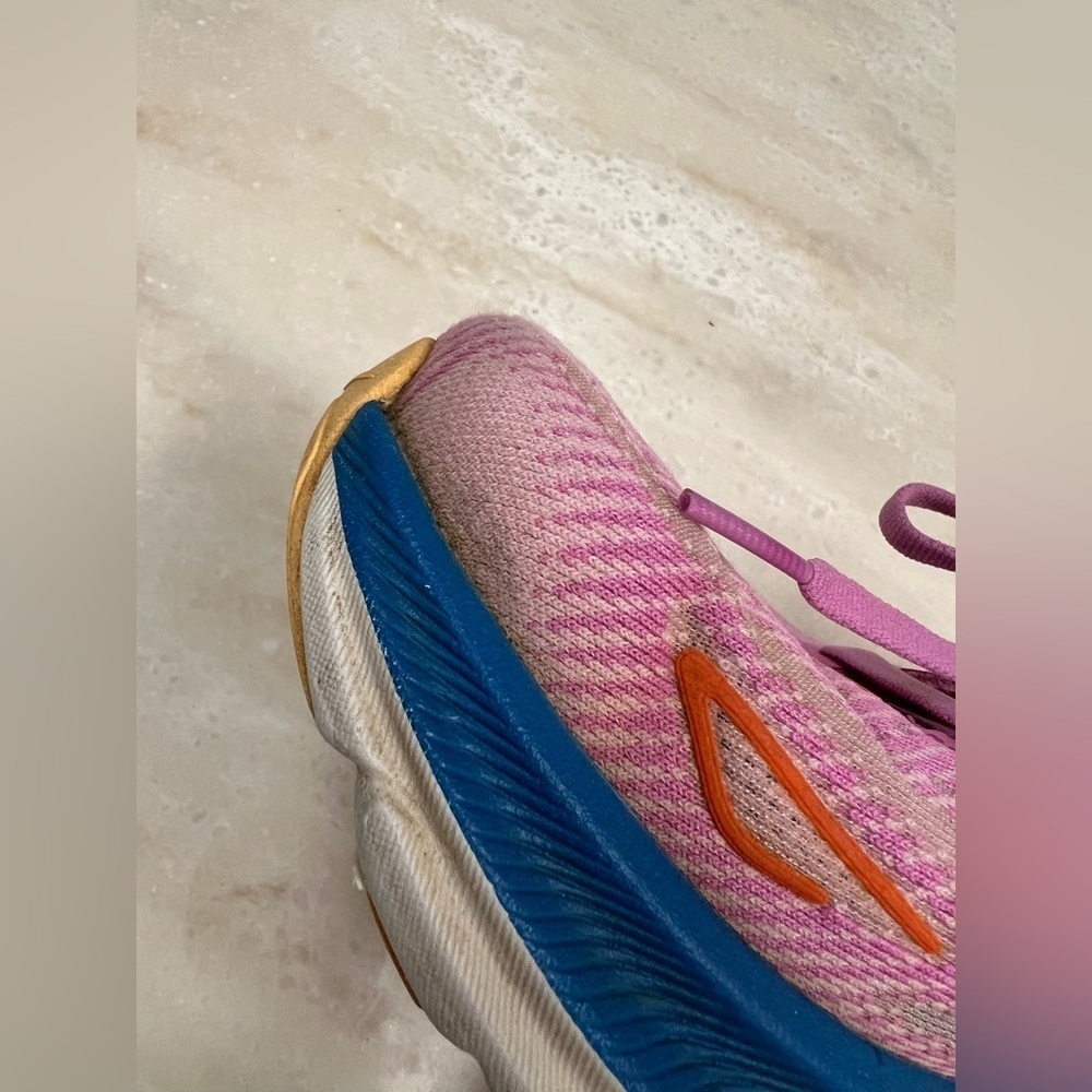 Women's Hoka Clifton 9 Running Shoes - Picture 9 of 13